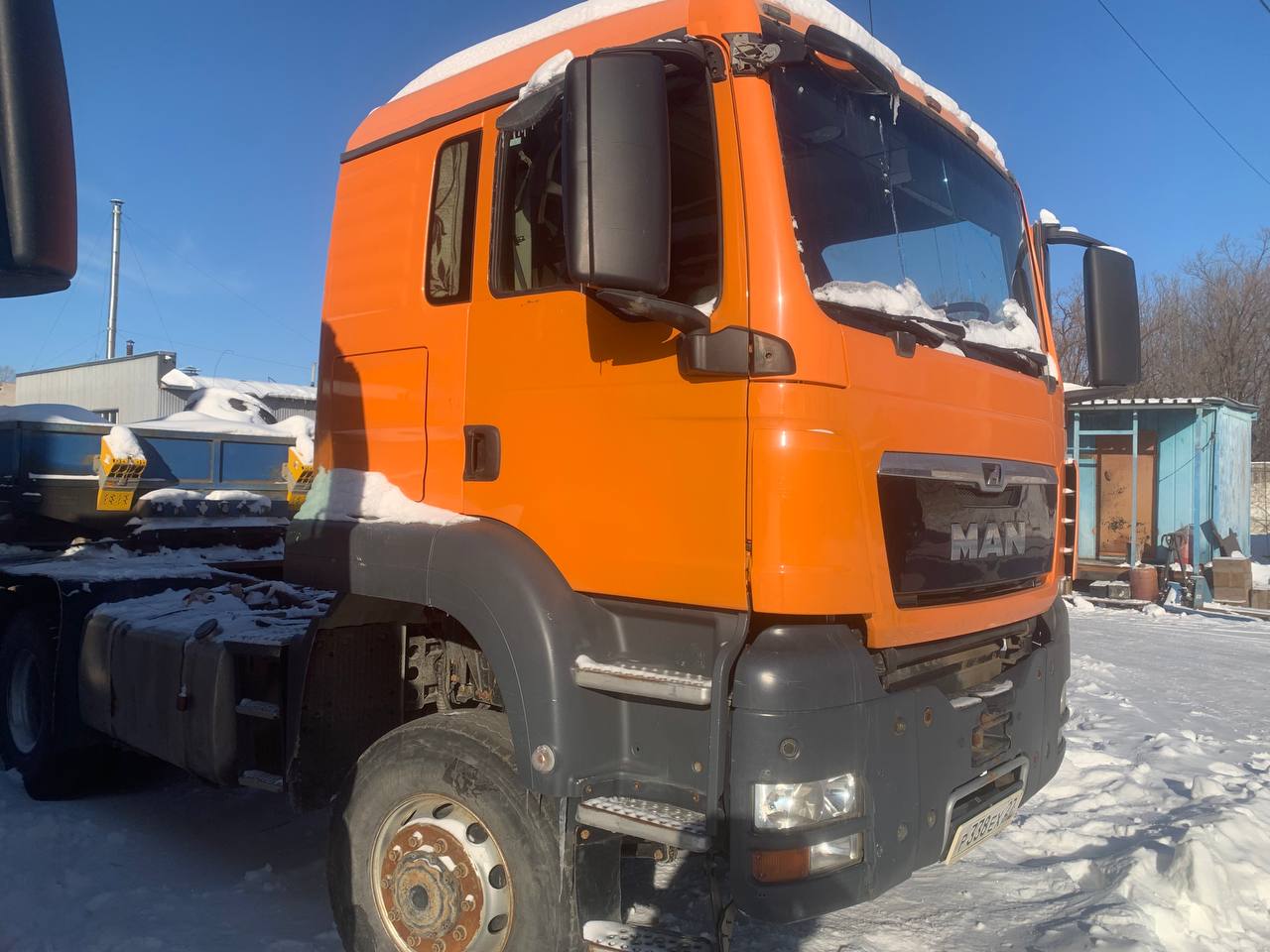 MAN 6x6 тягач